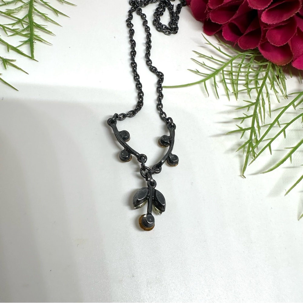 VINTAGE⚜️Made In Paris Crystal Chain Necklace - Picture 8 of 8